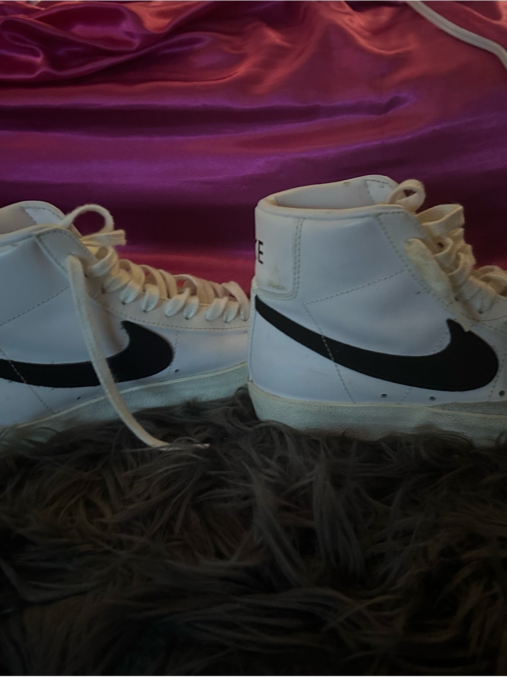 Nike White and Orange High-Top Sneakers for Women - Picture 4 of 4